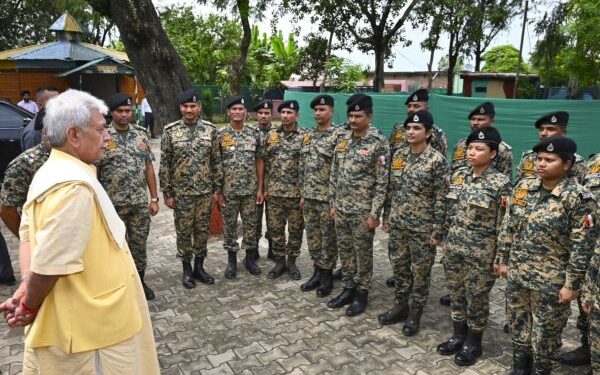 Border villages of J&K no longer on margins, but are now at centre of development: LG Sinha