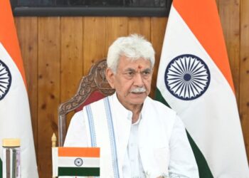 J&K on path of rapid socio-economic growth, says LG in Independence Day message