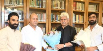 Political leaders, delegations and Principal Accountant General call on LG
