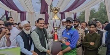 Javid Dar bats for greater youth participation in sports at Rohama cricket finale
