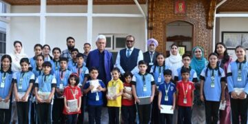 LG celebrates Raksha Bandhan with students from DPS Baramulla