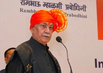 Leadership means understanding people, serving them with humility and honesty: LG Sinha