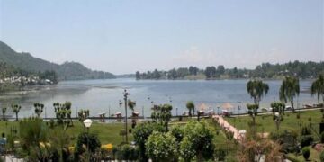 CPCB raises alarm about Manasbal lake being ‘critically polluted’ by faecal matter