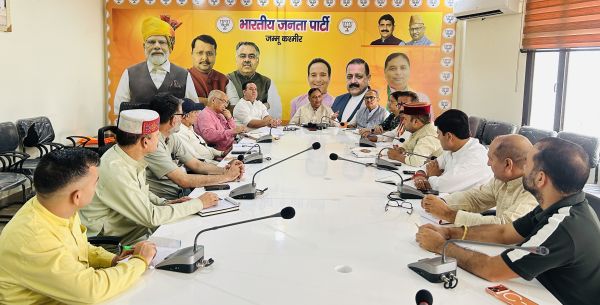 BJP reviews political strategy, plans outreach campaign in J&K
