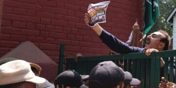 PDP, Apni Party protest against power tariff hike, J&K Cong chief demands immediate rollback