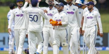 India on the verge of series win despite Sooriyabandara, Mendis fight