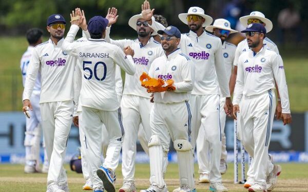 India on the verge of series win despite Sooriyabandara, Mendis fight