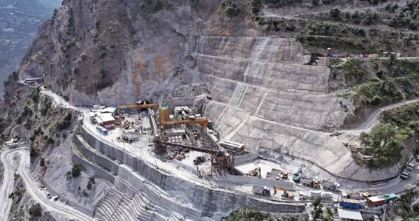Pakal Dul project labour dispute resolved in Kishtwar, 210 workers receive terminal benefits