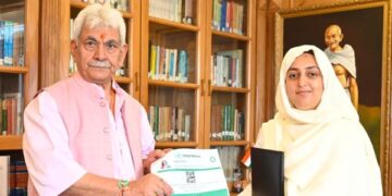 LG meets young BJP leader, pharmacists’ association delegation