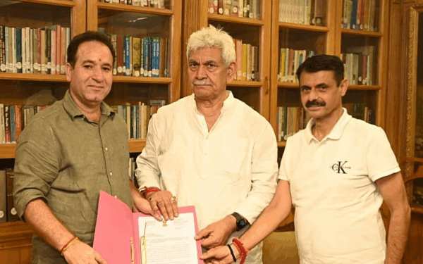 LoP Sunil Sharma, filmmaker Siddharth Kak call on LG Sinha; students of The Asian School visit Lok Bhavan