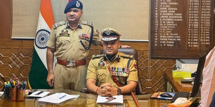 Sujit Kumar named IGP Kashmir, Nitish Kumar moved to Armed Police