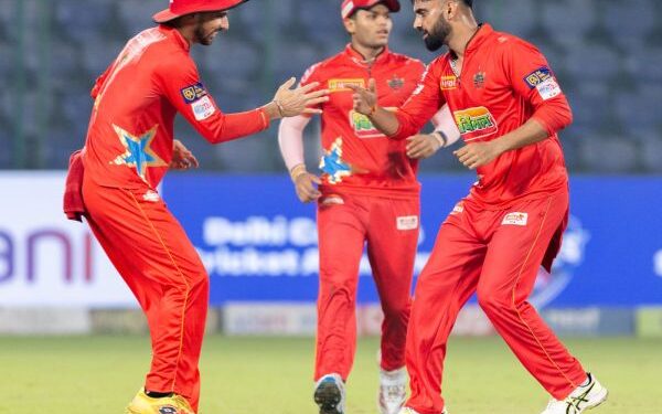 South Delhi Superstarz beat New Delhi Tigers by 5 wickets in DPL