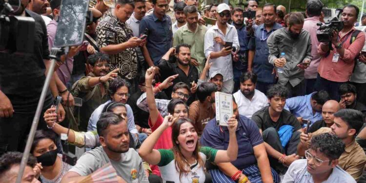 CJP stages protest in Delhi, says assured of action against influencer