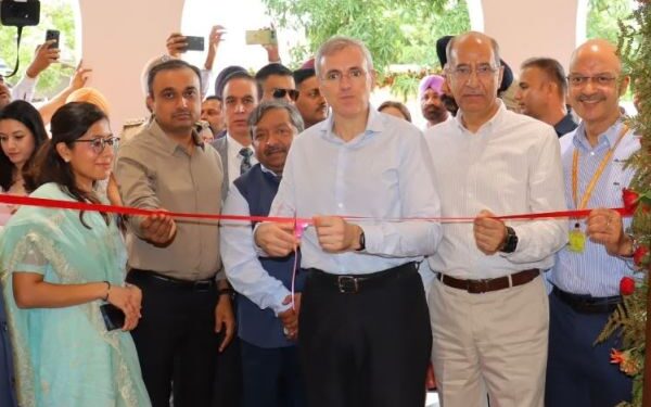 CM inaugurates renovated J&K House in Amritsar