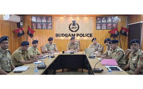 IGP Kashmir reviews security, crime situation in Budgam