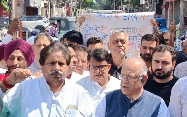 JKPCC chief leads anti-BJP protest in Jammu over poster linking Gandhi, Akhilesh with militancy