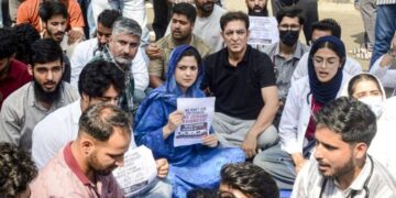 PDP’s Iltija Mufti asks govt to enhance stipend of protesting MBBS and BDS interns