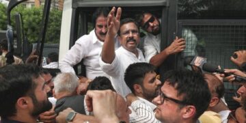 Cong MLAs protest against CEC in J&K Assembly