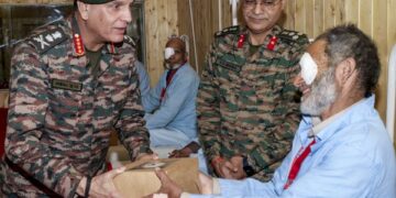 Army Chief visits Tangdhar, interacts with patients at mega eye surgery camp