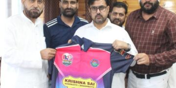 Satish Sharma launches Hyderabad Hawks jersey ahead of para cricket league