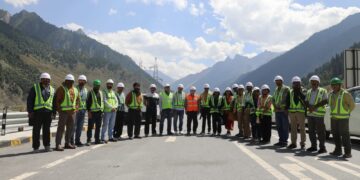 Media delegation visits Zojila tunnel, briefed on strategic connectivity project