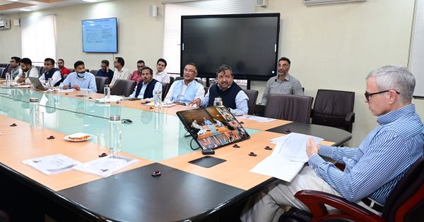 CM reviews progress of construction of mini-secretariat buildings for all district HQs