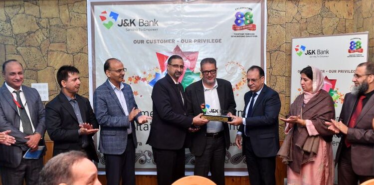 J&K Bank pledges support to Lassipora industries, apple sector