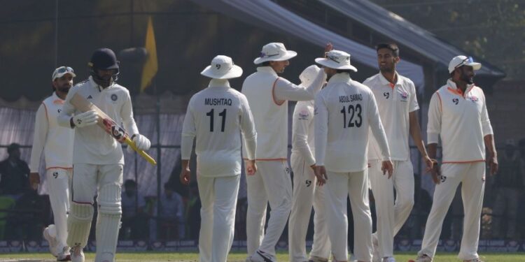 Poor shot selection by Pant as J&K bowl out Rest of India for 237