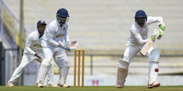 J&K bowled out for 120, MP take 135-run lead on Day 2