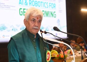 Create tech for real fields, under real conditions, with limited budgets of real farmers: LG