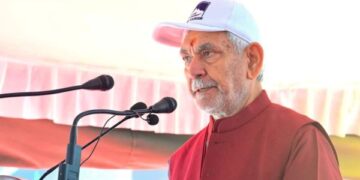 LG calls for nurturing local talent, promoting healthy living