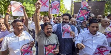 BJP holds protest in Jammu over Kharge’s remark against PM Modi