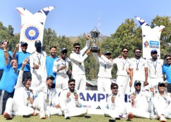 Pacers Mukesh, Akash Deep shine as Rest of India outclass J&K by 167 runs to lift Irani Cup