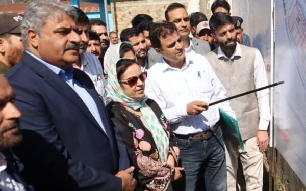 Sakeena Itoo lays foundation for ₹10.44 crore school building in Banihal
