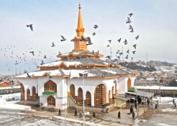 Kashmir needs Nund Reshi’s spiritual vision to preserve nature 
