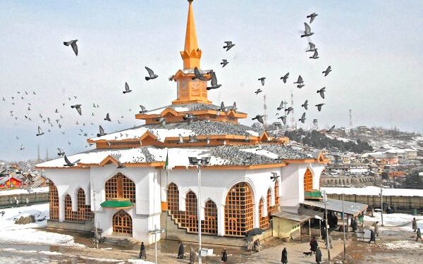 Kashmir needs Nund Reshi’s spiritual vision to preserve nature 
