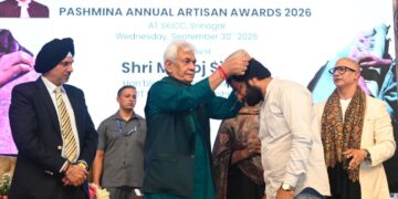 Kashmiri shawl is living heritage shaped by patience and devotion: LG Sinha