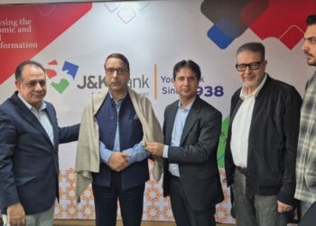 J&K Bank felicitates JKPICCA president for agri-infrastructure efforts